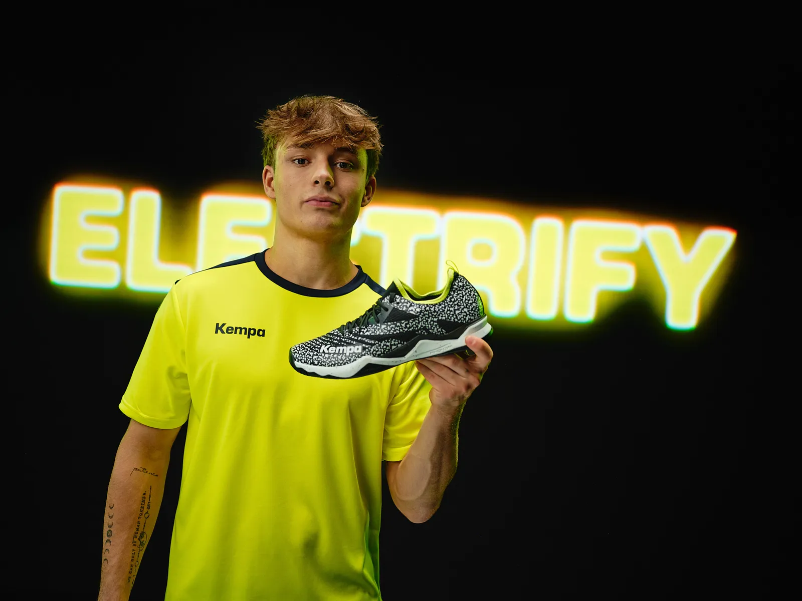 Kempa Electrify · Motiv 08